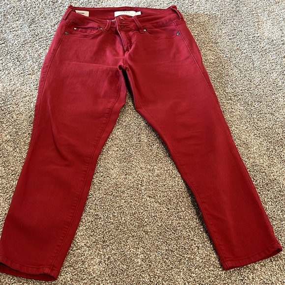 Red Ankle Jeans - Picture 4 of 6